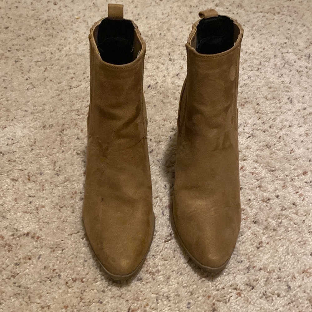 Woman’s size 7 camel colored mid boot. Vegan, made by Call it Spring.